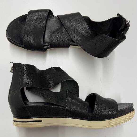 Eileen‎ Fisher Sandals Womens 9 Black Sport Tumbled Leather Sneaker - Picture 1 of 9
